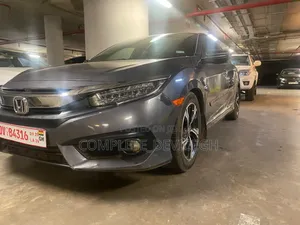Honda Civic Touring 4dr Sedan (1.5L 4cyl) 2016 Gray