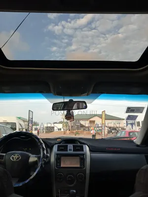Toyota Corolla 2013 White