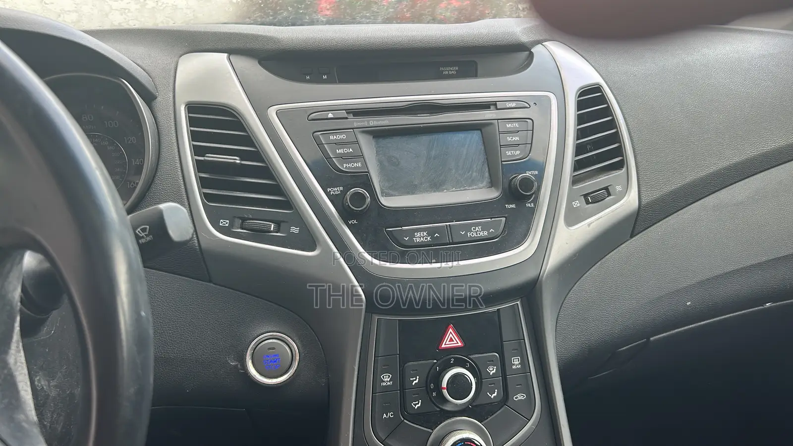 Hyundai Elantra Limited Sedan FWD (1.8L 4cyl 6A) 2016 Black