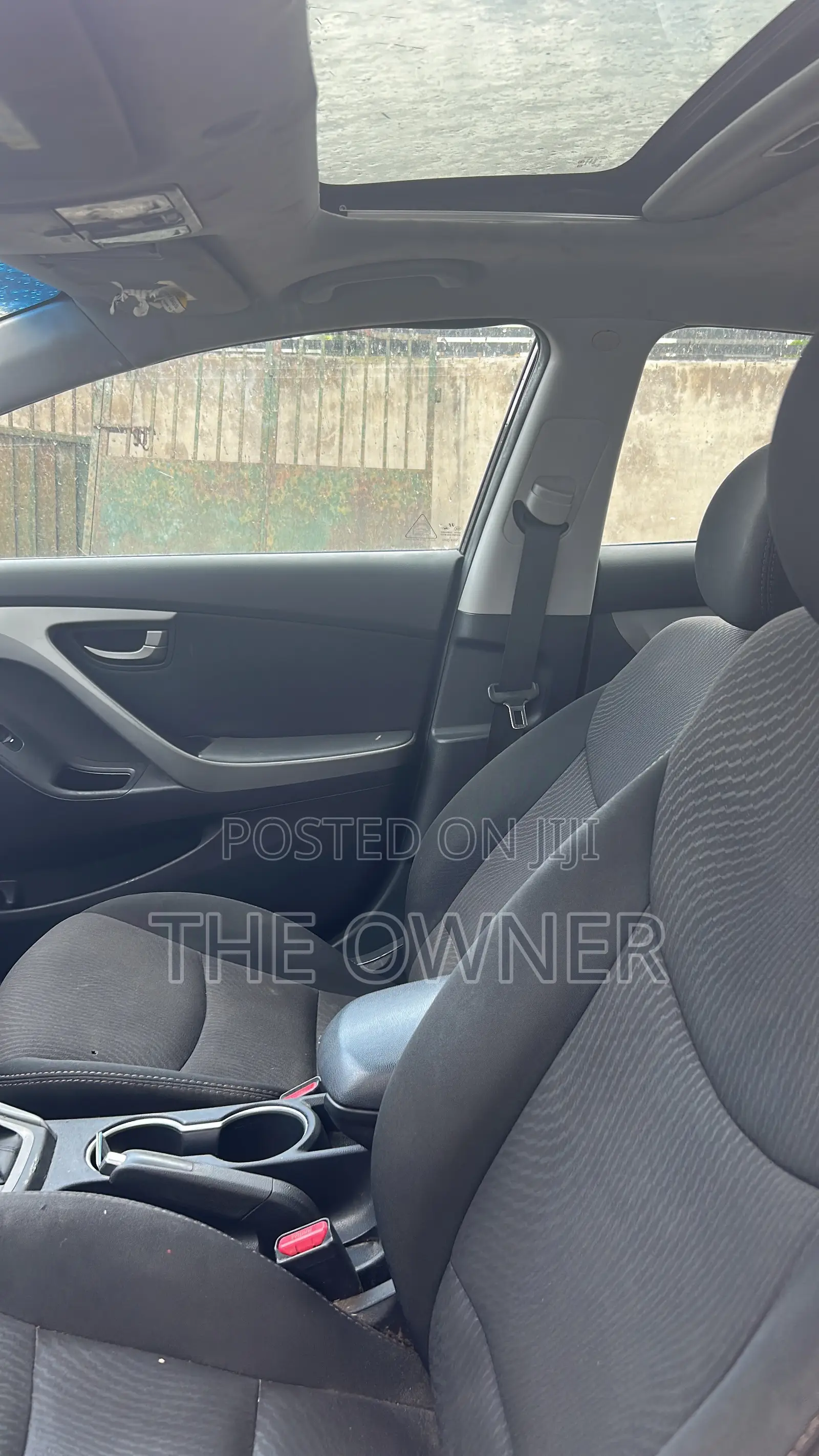Hyundai Elantra Limited Sedan FWD (1.8L 4cyl 6A) 2016 Black
