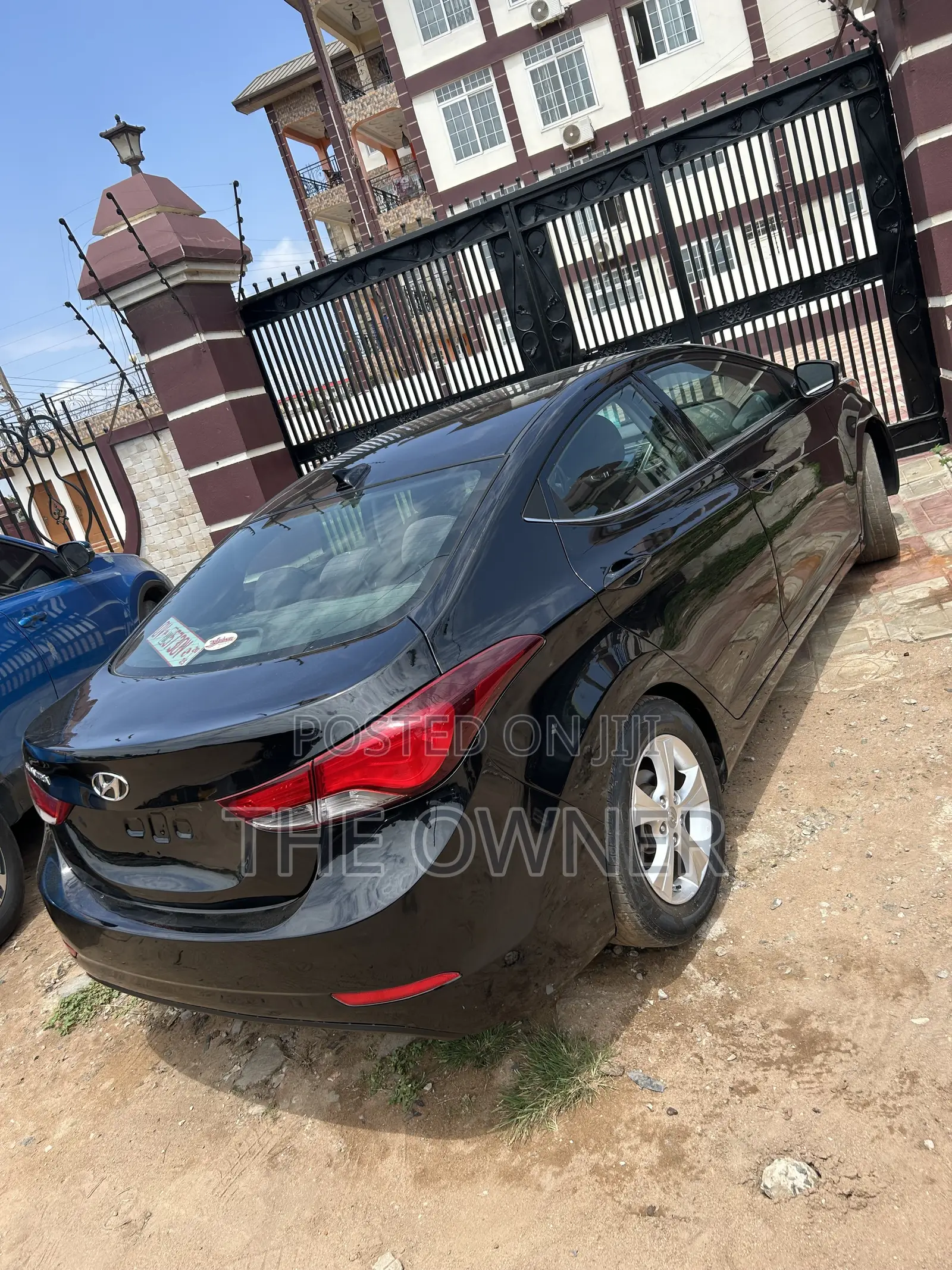 Hyundai Elantra Limited Sedan FWD (1.8L 4cyl 6A) 2016 Black