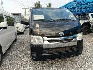 Toyota HiAce 2010 Black