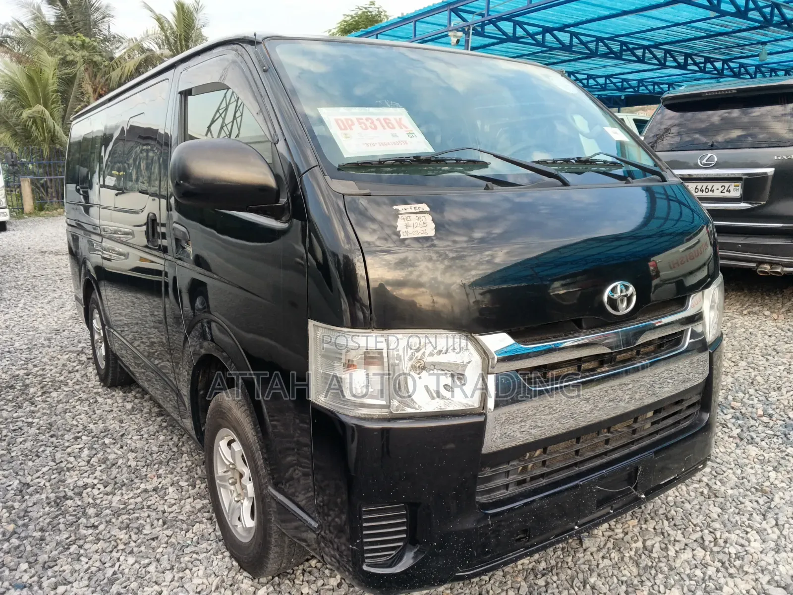 Toyota HiAce 2010 Black