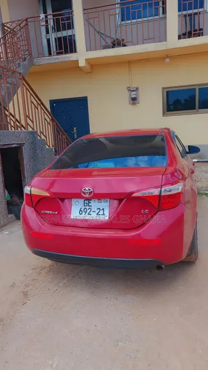 Toyota Corolla LE 4dr Sedan (1.8L 4cyl CVT) 2016 Red