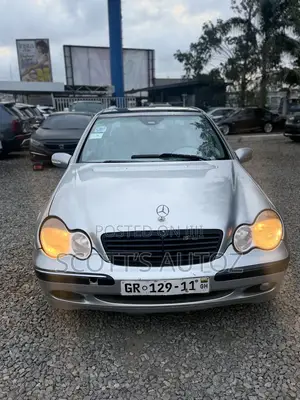 Mercedes-Benz C230 2005 Silver