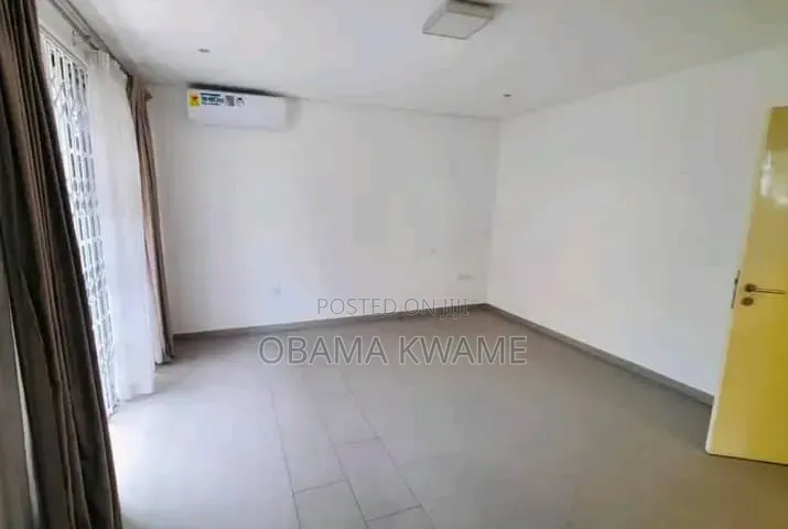 5bdrm House in Laryea Homes, US Embassy Area for rent