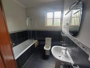 5bdrm House in US Embassy Area for rent