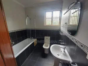5bdrm House in US Embassy Area for rent