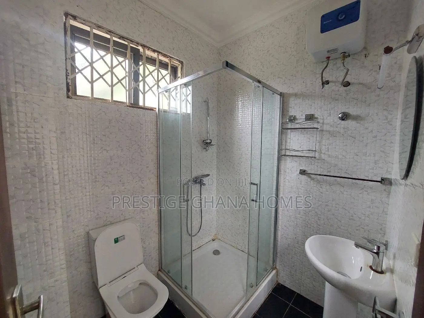 5bdrm House in US Embassy Area for rent