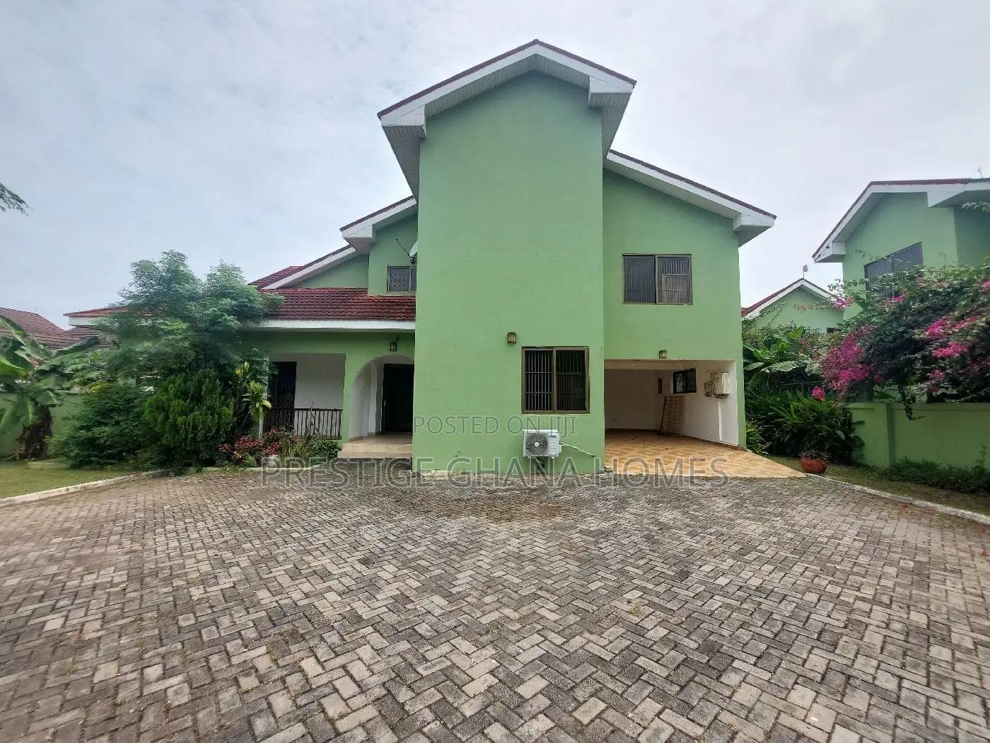 5bdrm House in US Embassy Area for rent
