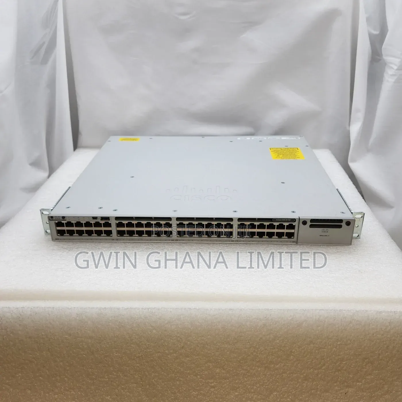 Cisco C9300-48p-E 48-Port Gigabit Managed PoE+ Modular Switch