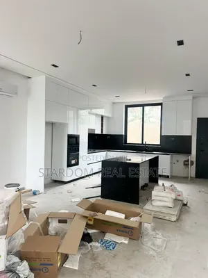 4bdrm Duplex in Spintex Road, Manet Junction for sale