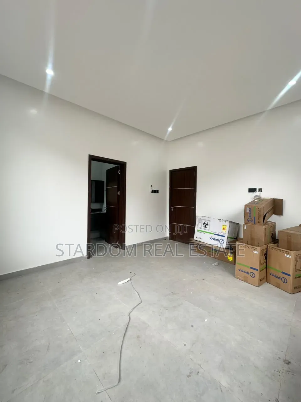 4bdrm Duplex in Spintex Road, Manet Junction for sale