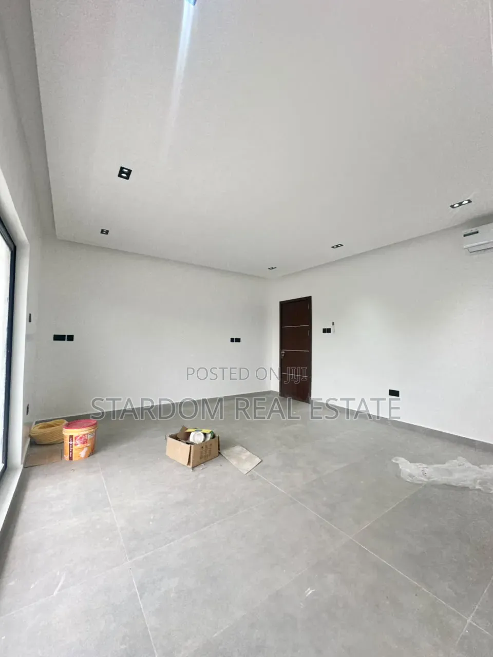 4bdrm Duplex in Spintex Road, Manet Junction for sale