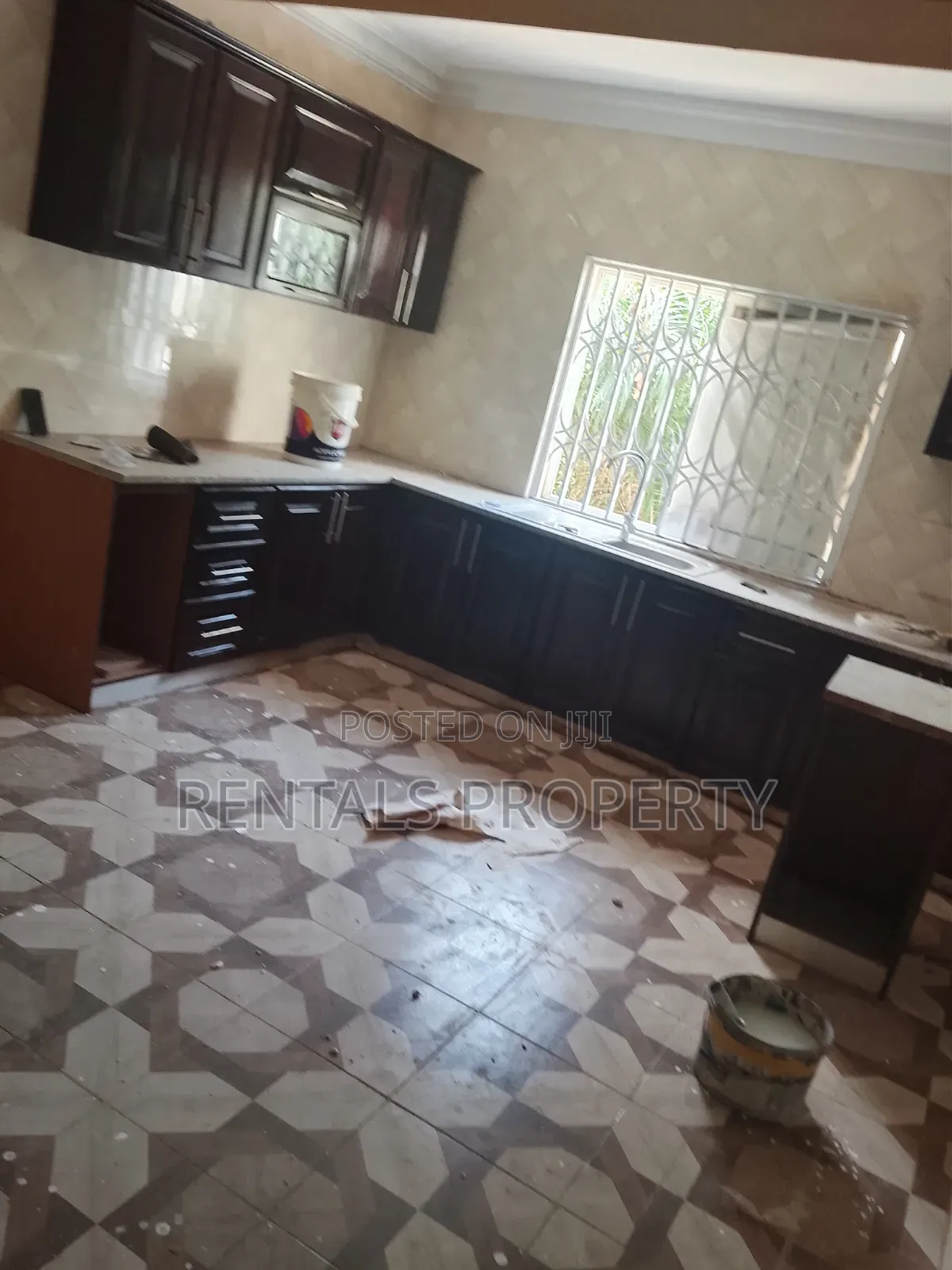 3bdrm Block of Flats in Oyarifa Teimah, Pentecost for rent