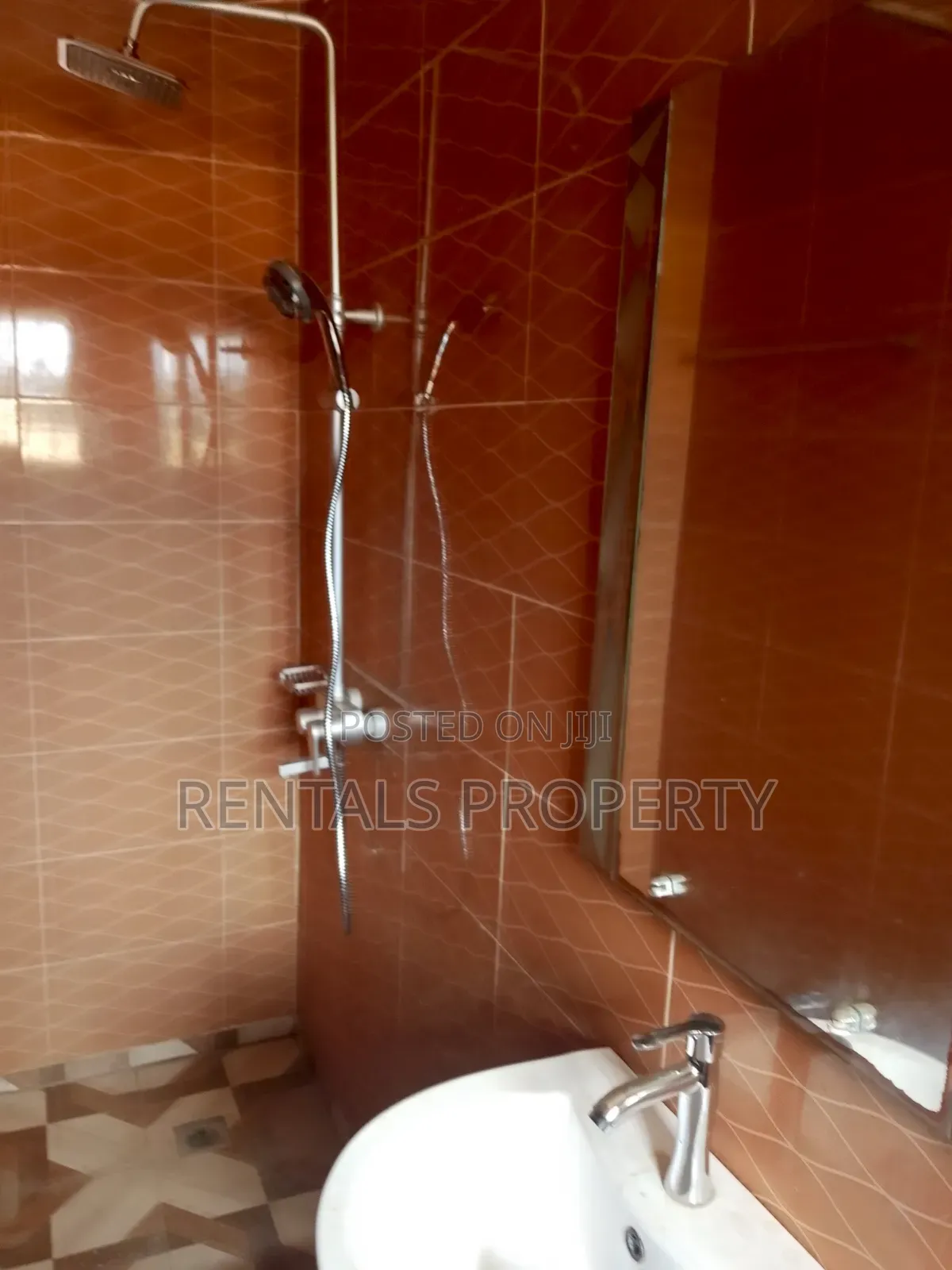 3bdrm Block of Flats in Oyarifa Teimah, Pentecost for rent