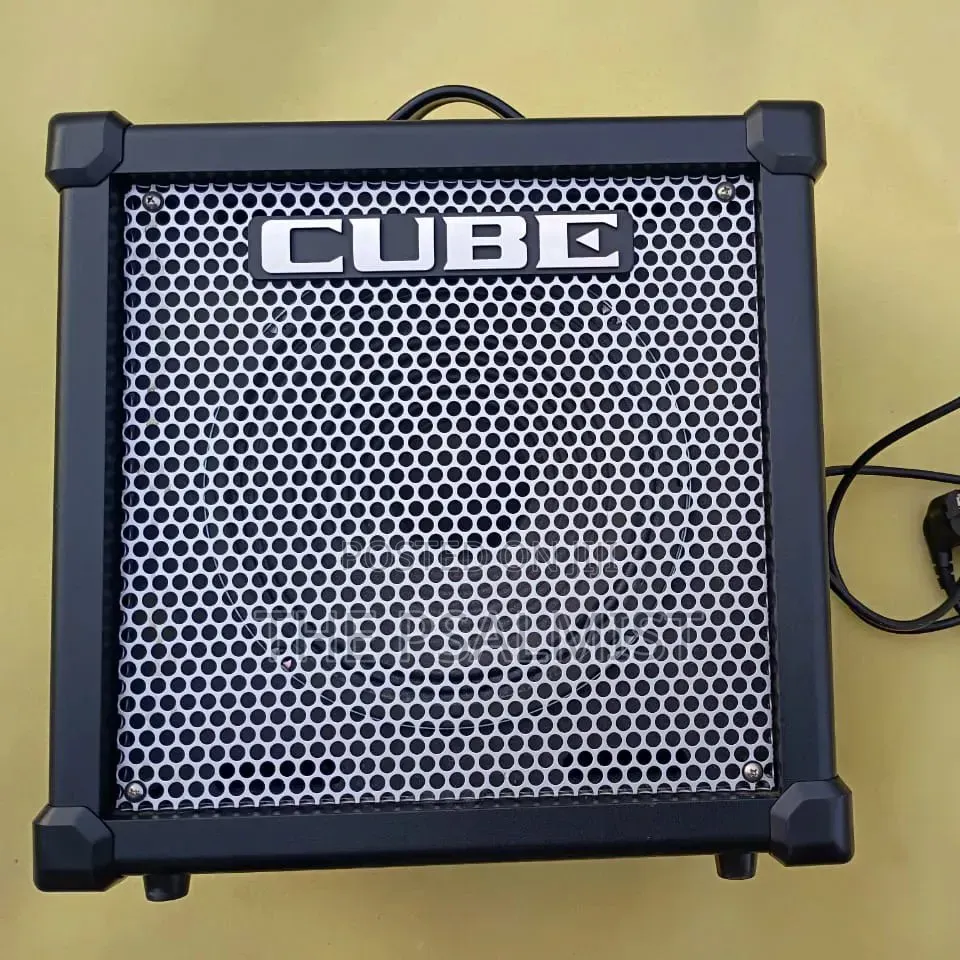 Roland Cube 40gx Cosm