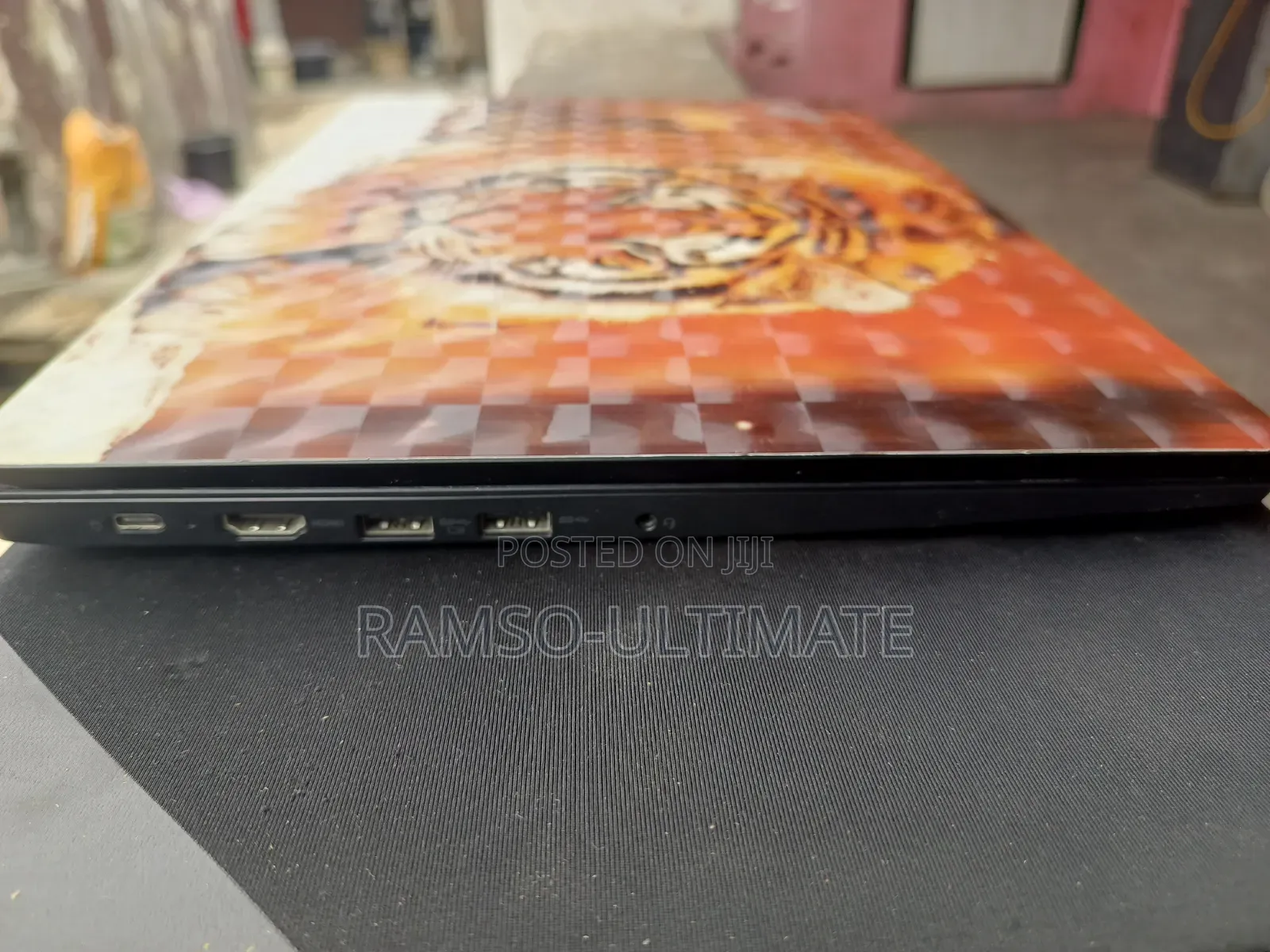 Laptop Lenovo 16GB AMD Ryzen 5 SSHD+SSD 256GB