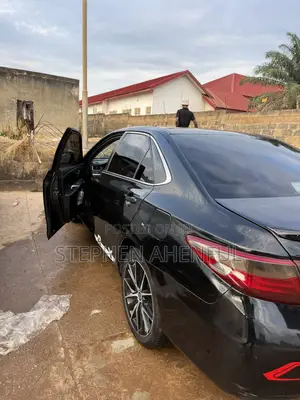 Toyota Camry SE 4dr Sedan (2.5L 4cyl 6A) 2016 Black