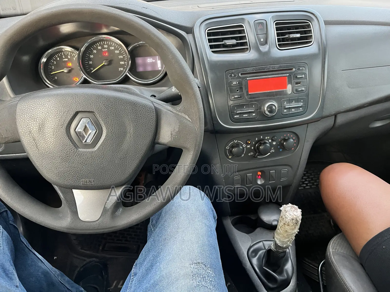Renault Logan 2016 Gray