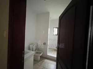 4bdrm House in Laryea Homes, Airport Residential Area for rent