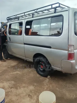 Nissan Caravan (Urvan) 2024 Silver