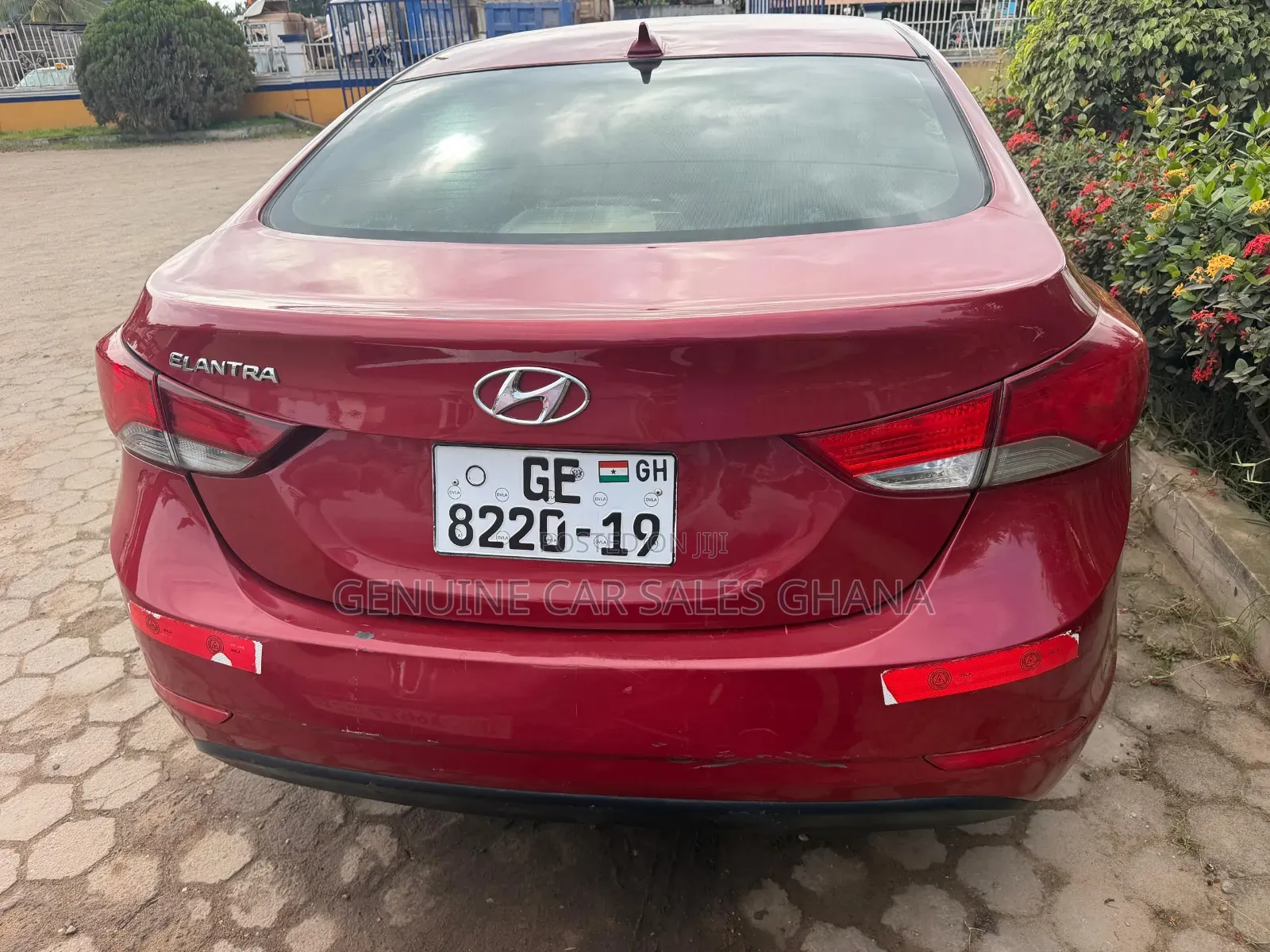 Hyundai Elantra Limited 4dr Sedan (1.8L 4cyl 6A) 2015 Red