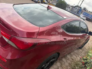 Hyundai Elantra Limited 4dr Sedan (1.8L 4cyl 6A) 2015 Red