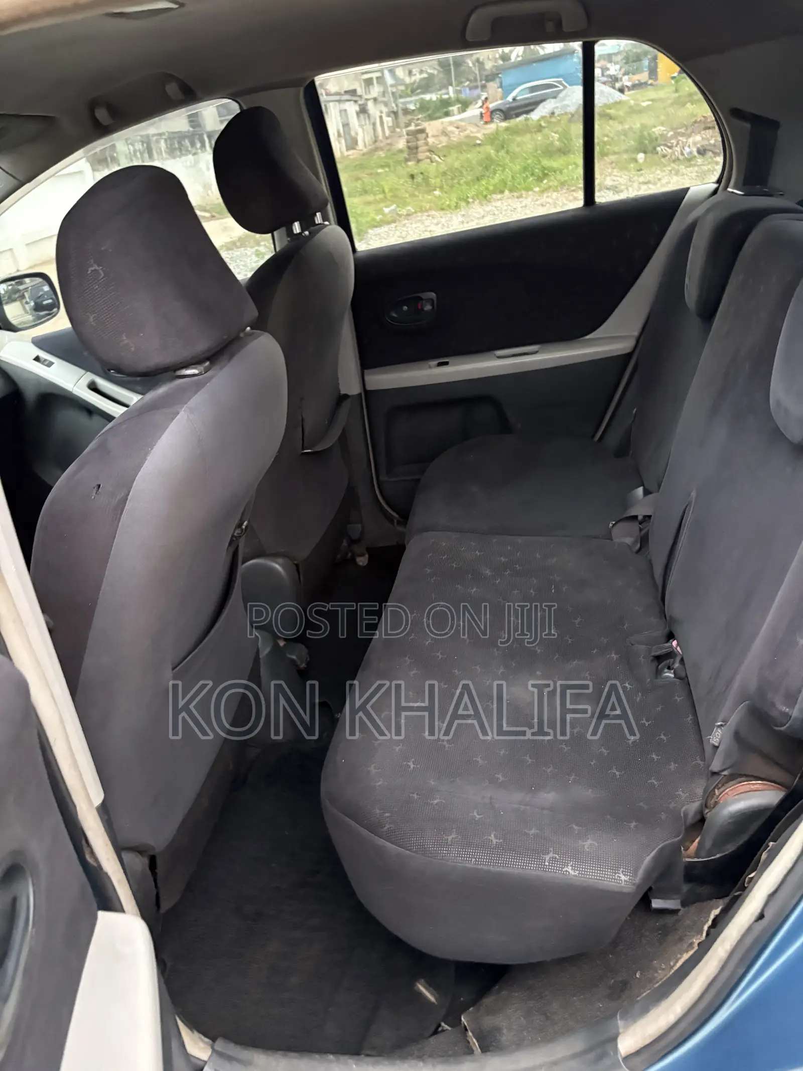 Toyota Vitz 1.5 FWD 5dr 2010 Blue