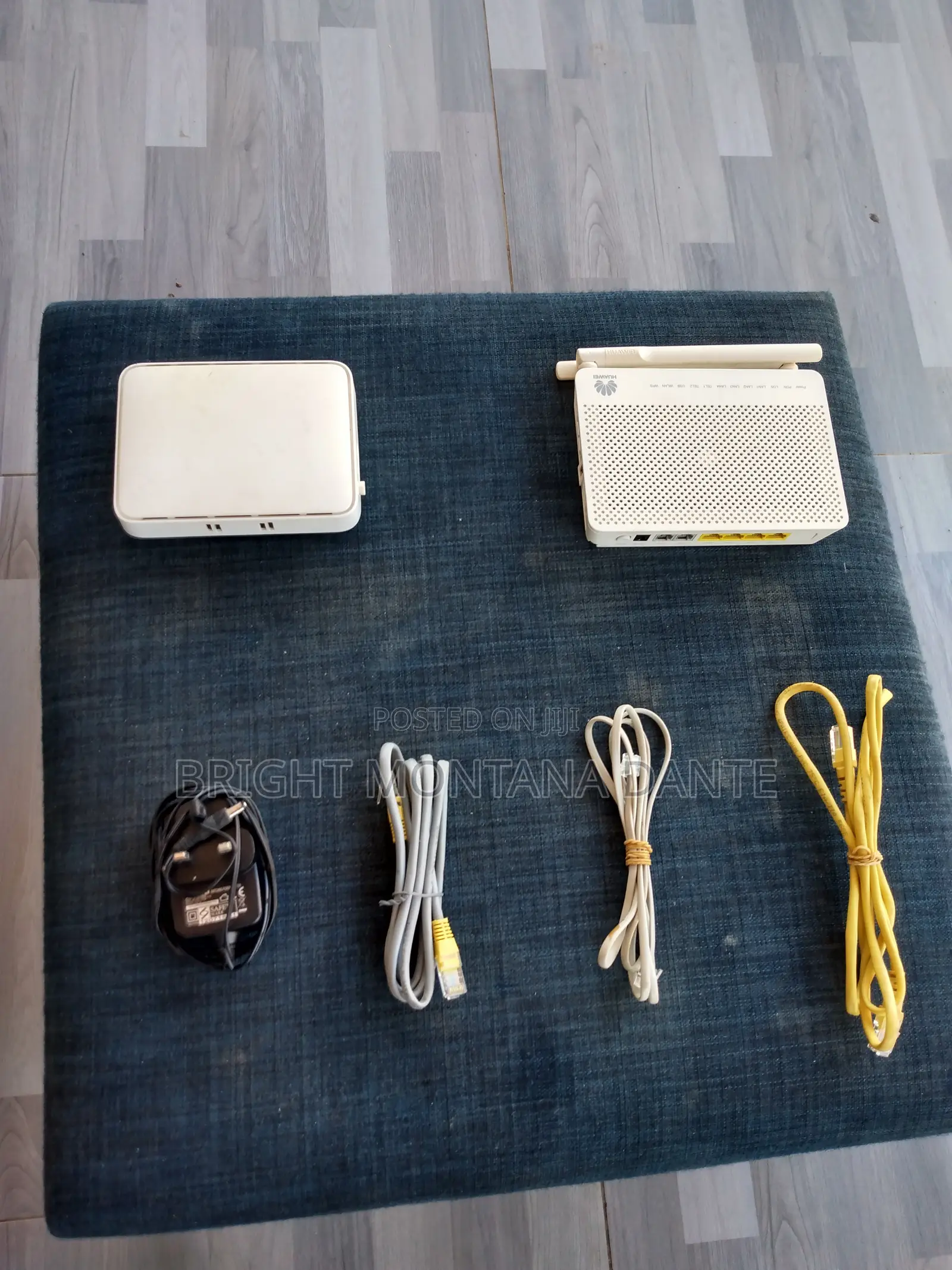 Used Huawei Fiber Broadband Wifi.