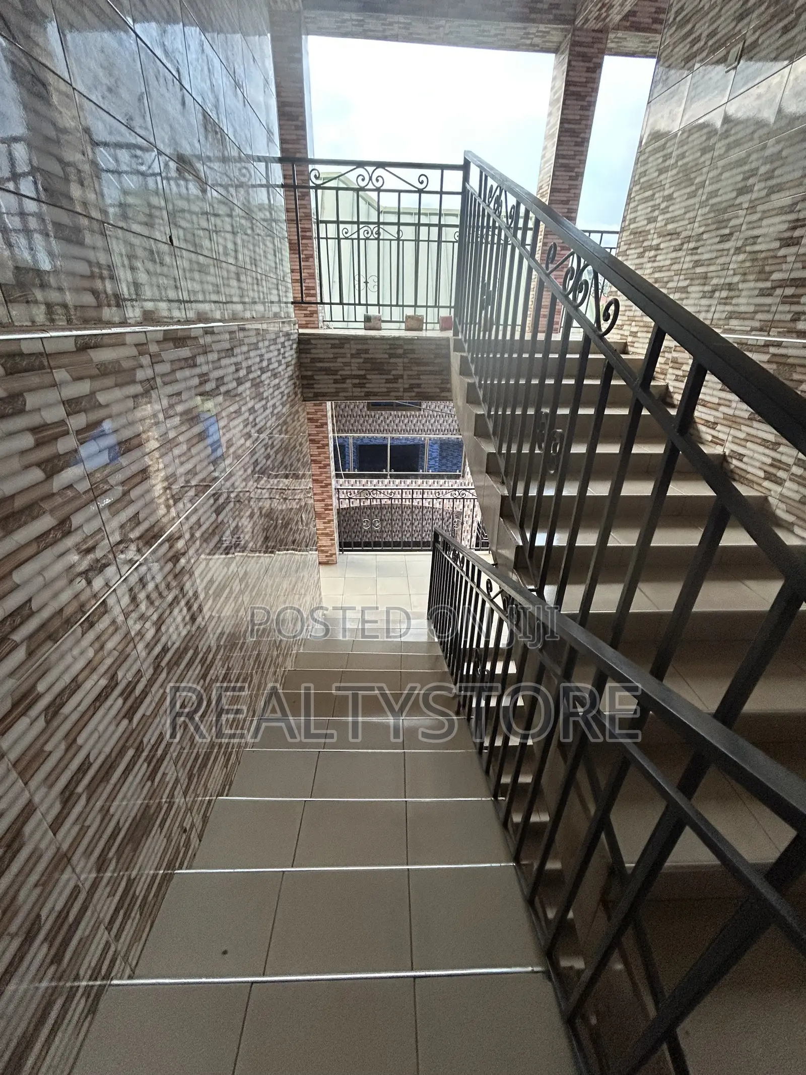 2bdrm Apartment in Cozy Home, Accra Metropolitan for rent
