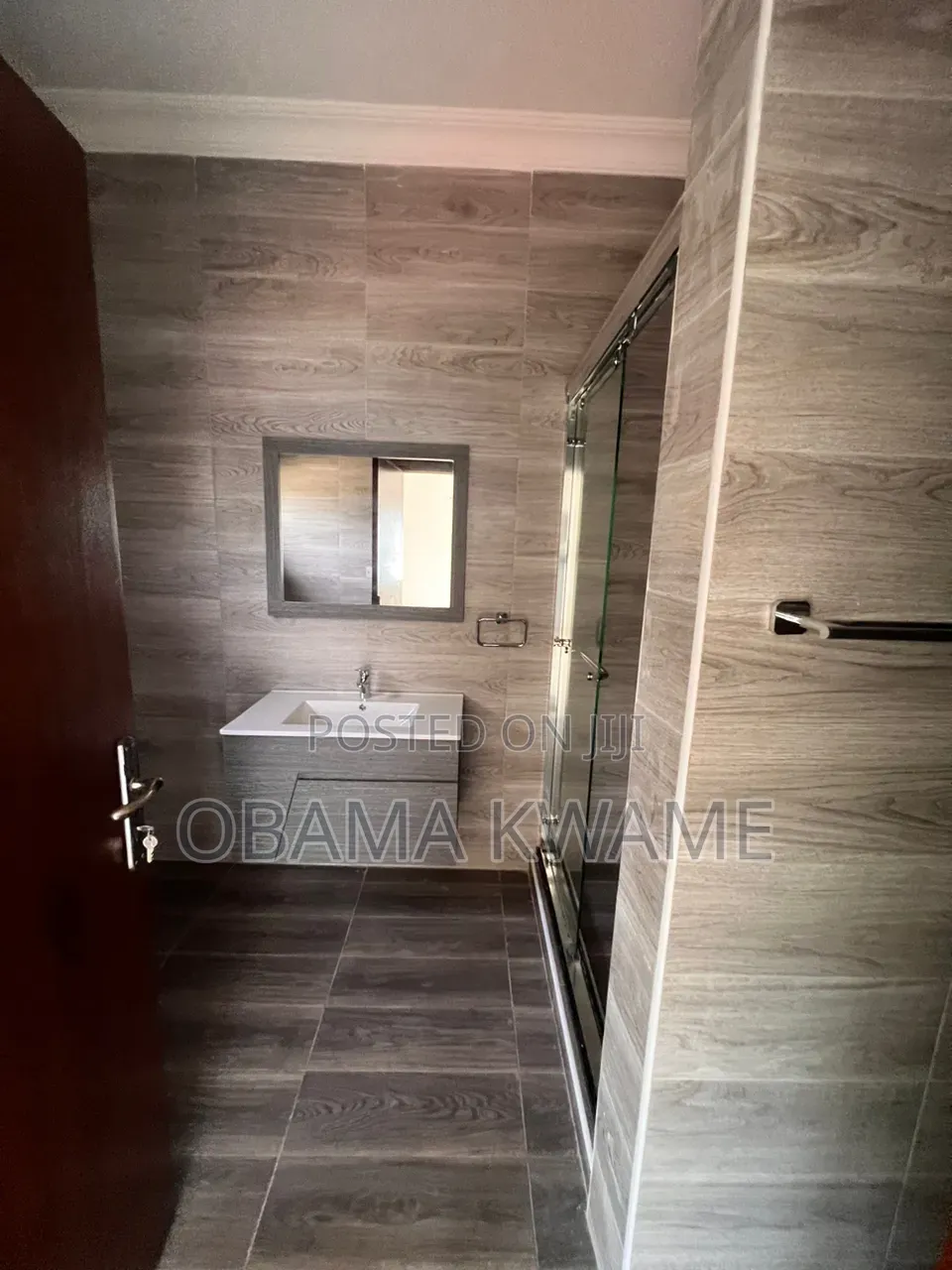 4bdrm House in Laryea Homes, Airport Residential Area for rent