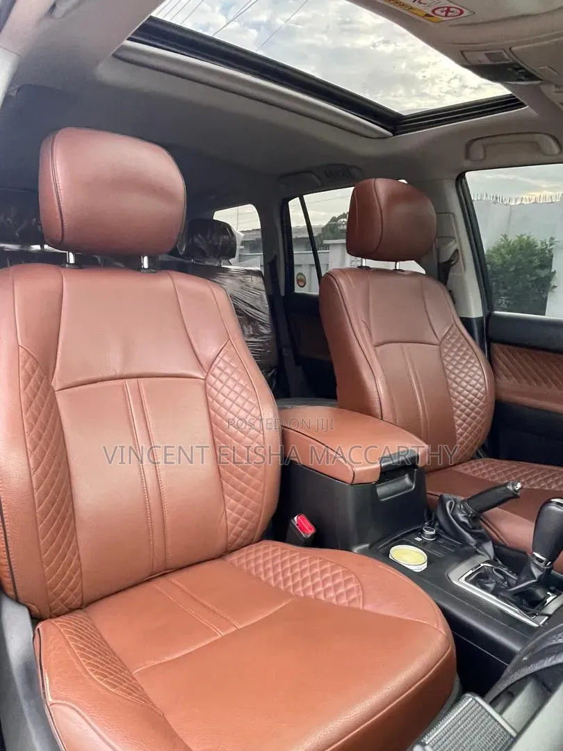Toyota Land Cruiser Prado 2017 White