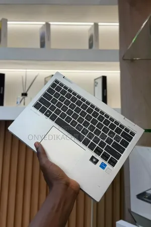 Laptop HP Elite x360 830 G10 16GB Intel Core i5 SSD 256GB