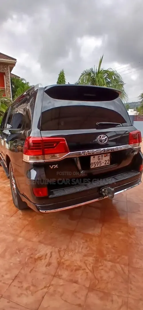 Toyota Land Cruiser 4.5 V8 VXR 2019 Black