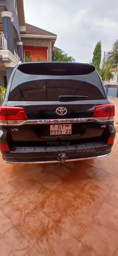 Toyota Land Cruiser 4.5 V8 VXR 2019 Black