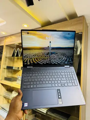 Laptop Lenovo Yoga 7i 16GB Intel Core Ultra 7 SSD 1T