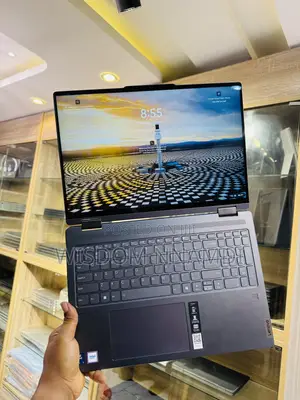 Laptop Lenovo Yoga 7i 16GB Intel Core Ultra 7 SSD 1T