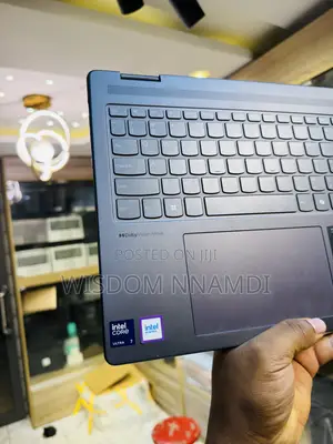 Laptop Lenovo Yoga 7i 16GB Intel Core Ultra 7 SSD 1T