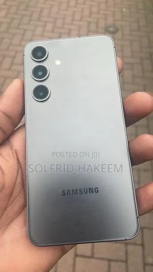 Samsung Galaxy S24 128 GB Gray