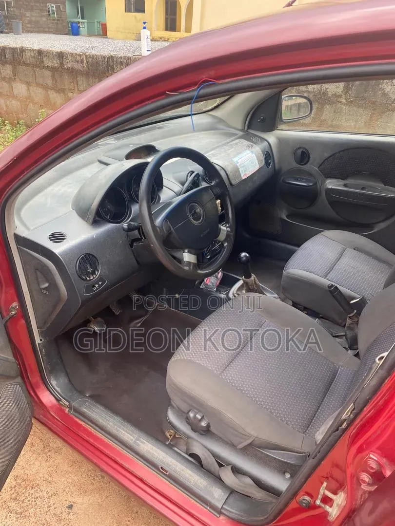 Chevrolet Kalos 2009 Red