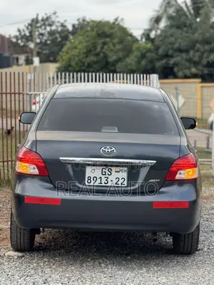 Toyota Belta 2012 Black