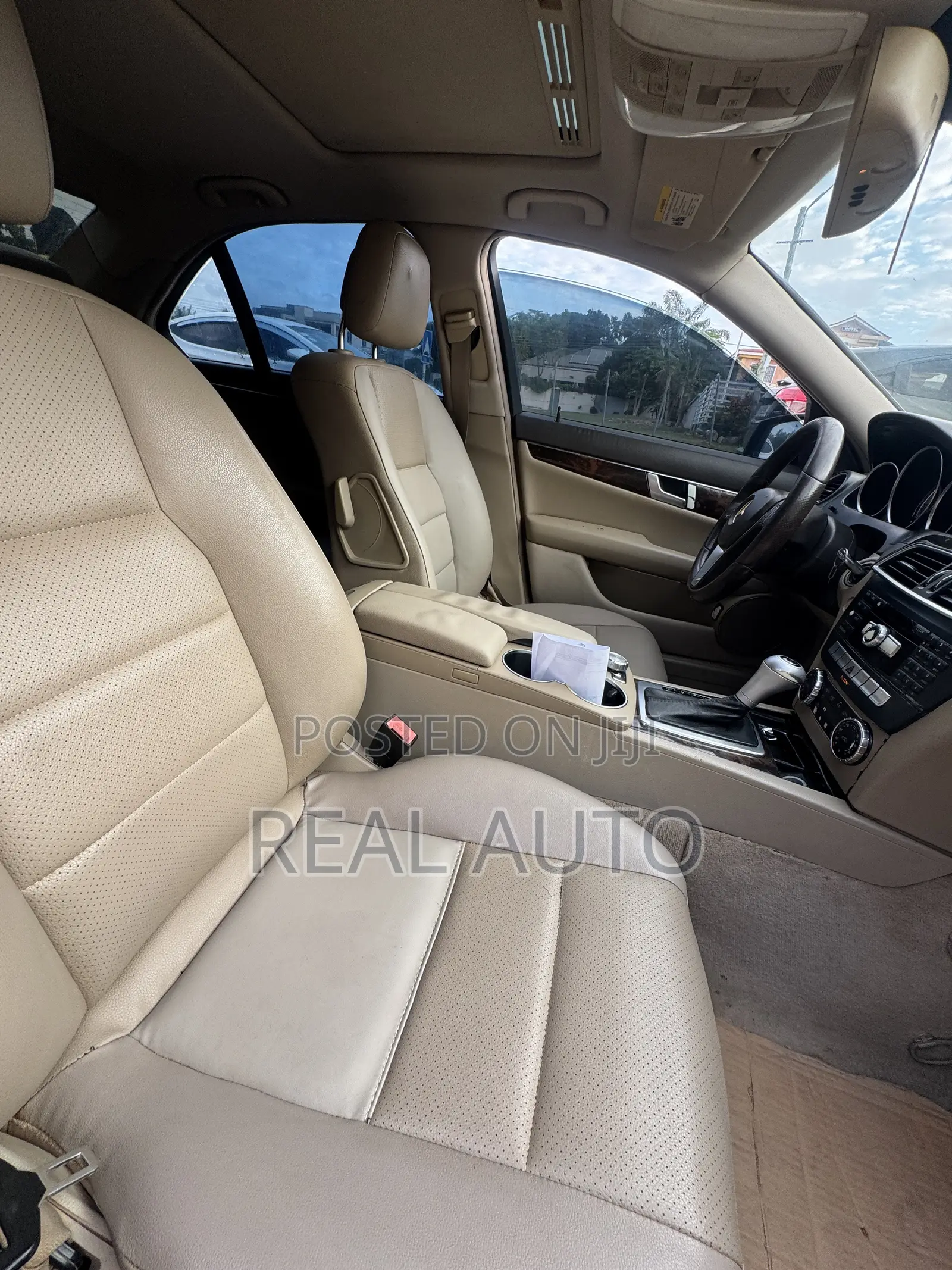 Mercedes-Benz C250 2014 Black