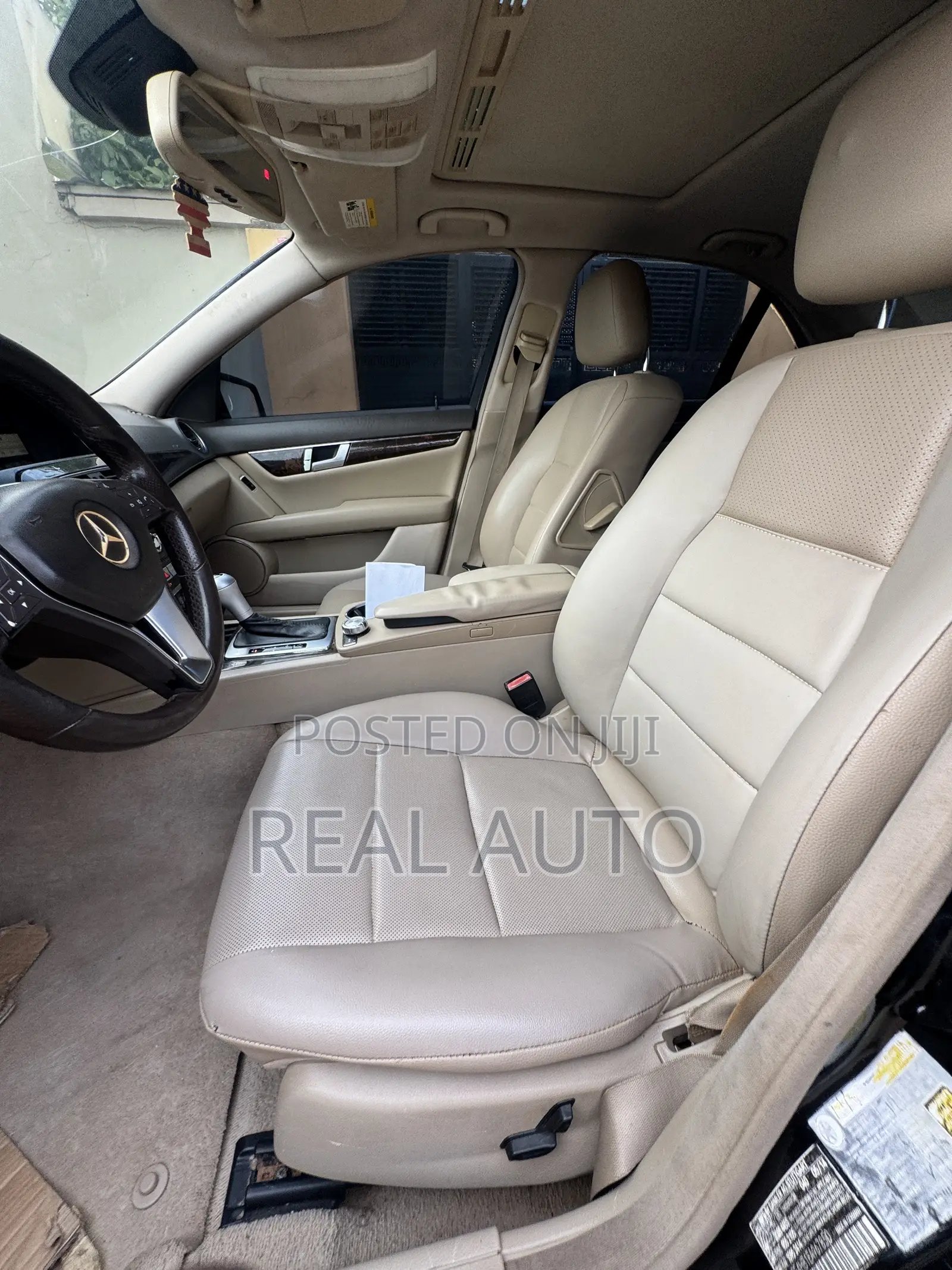 Mercedes-Benz C250 2014 Black