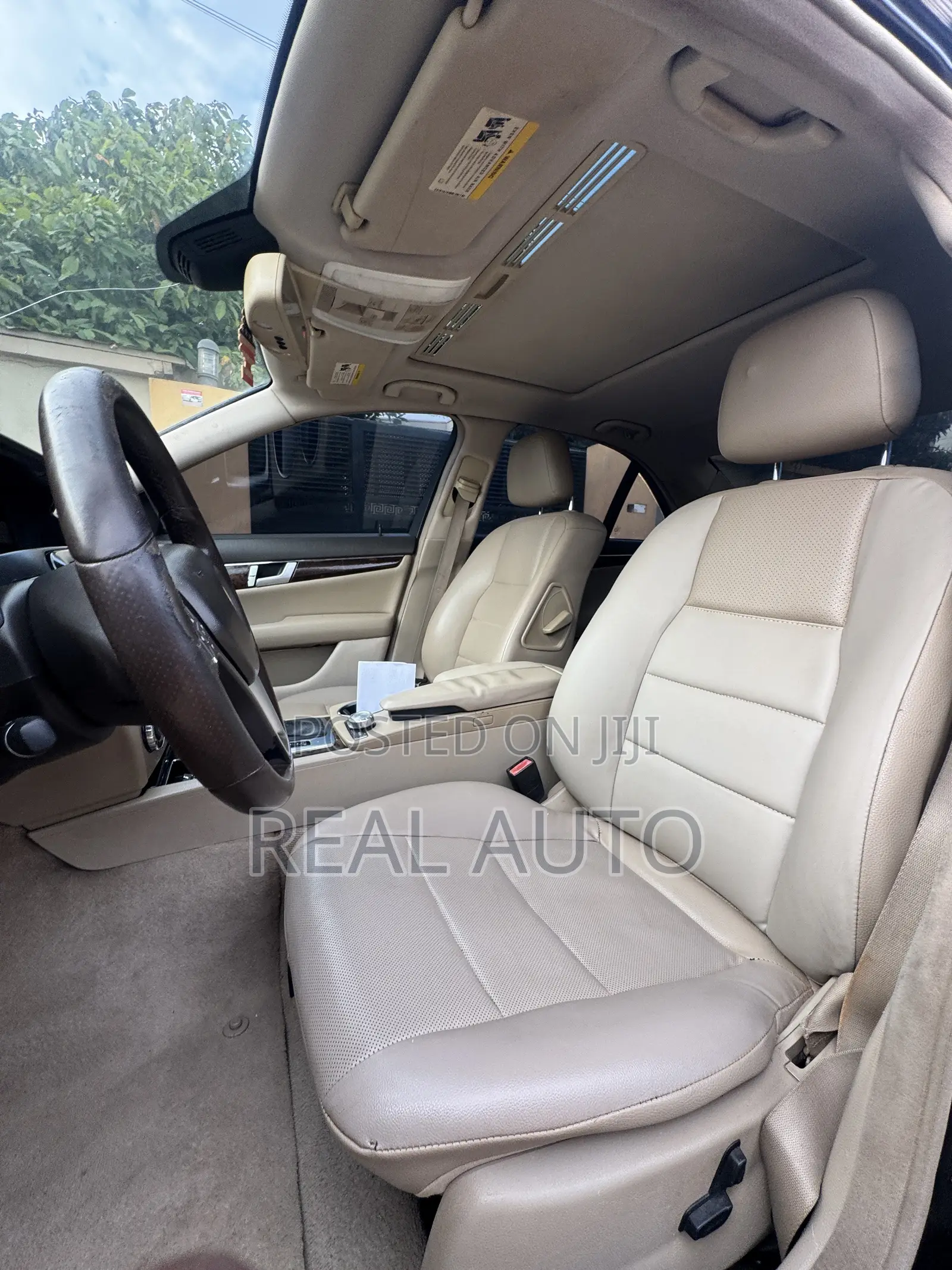 Mercedes-Benz C250 2014 Black