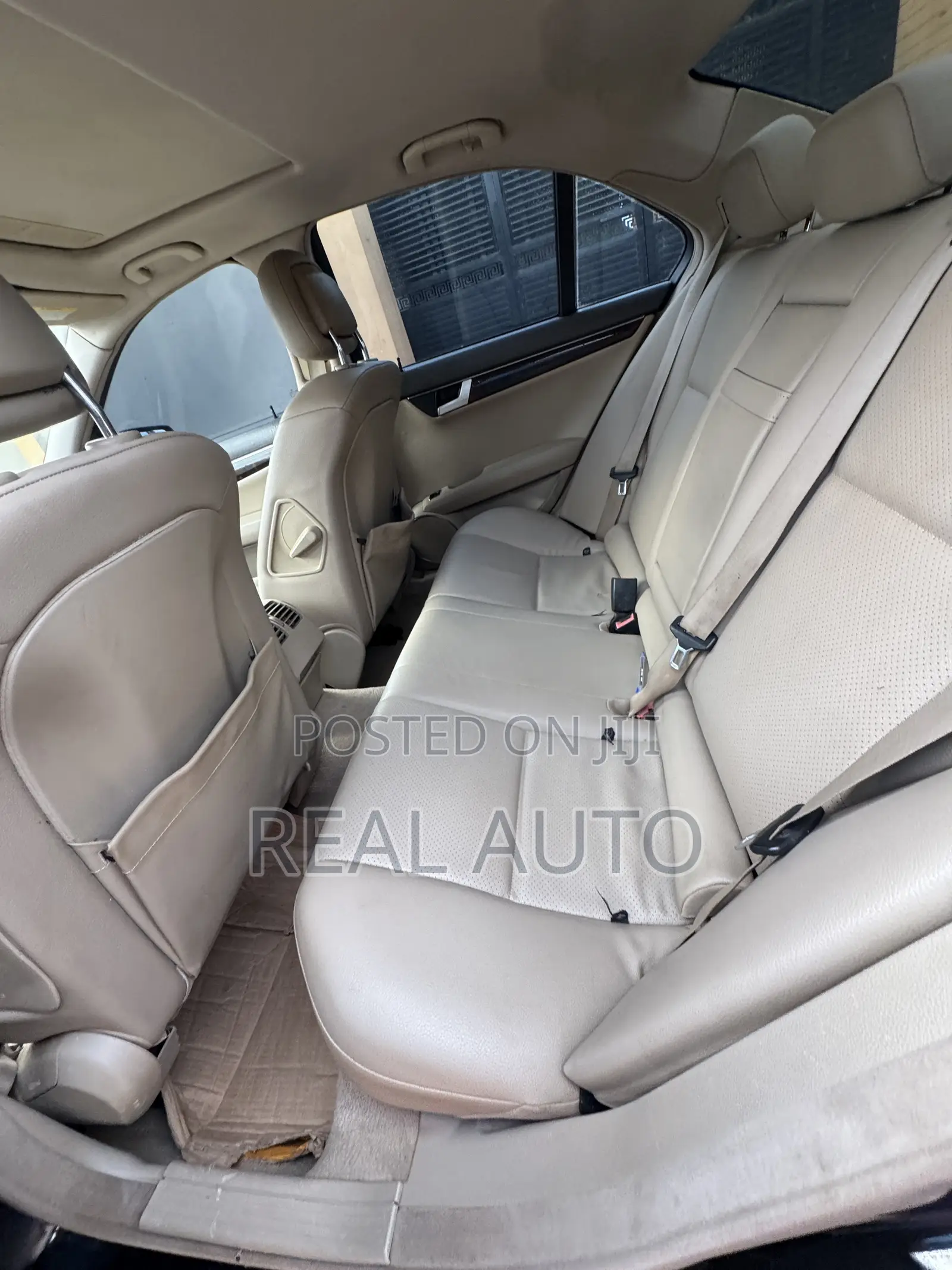 Mercedes-Benz C250 2014 Black