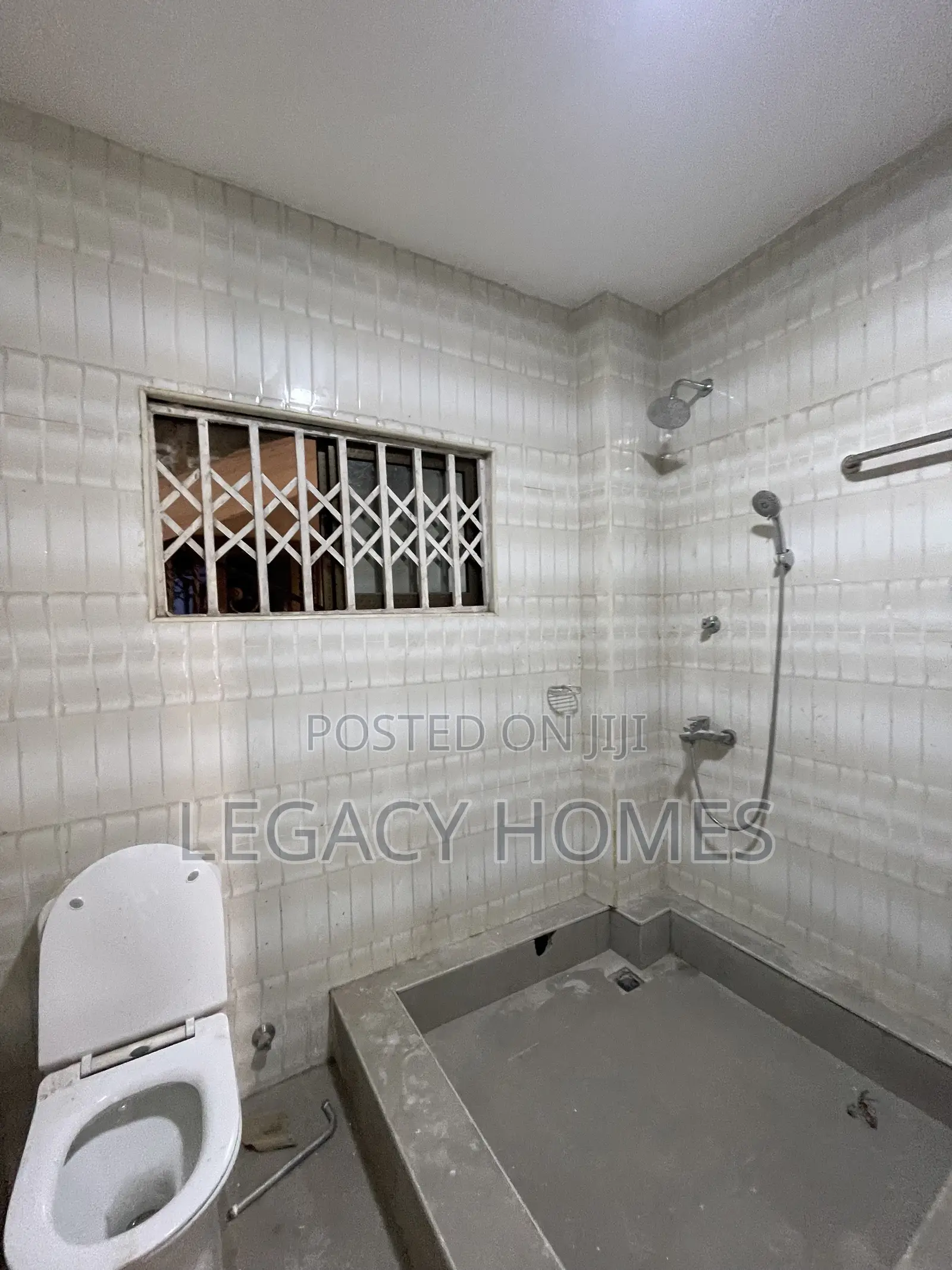 3bdrm Apartment in North Legon for rent