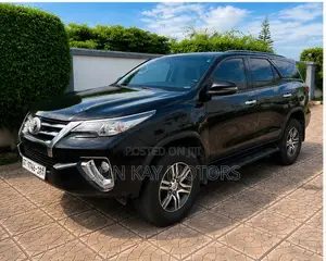Toyota Fortuner 2.7 AWD 2019 Black
