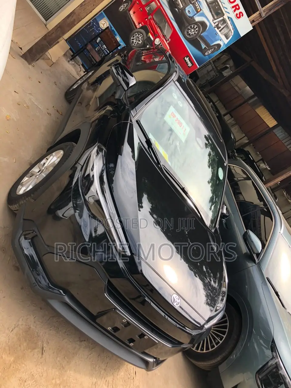 New Toyota Frontlander 2.0 Hybrid FWD 2025 Black