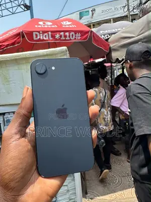Apple iPhone 16e 128 GB Black